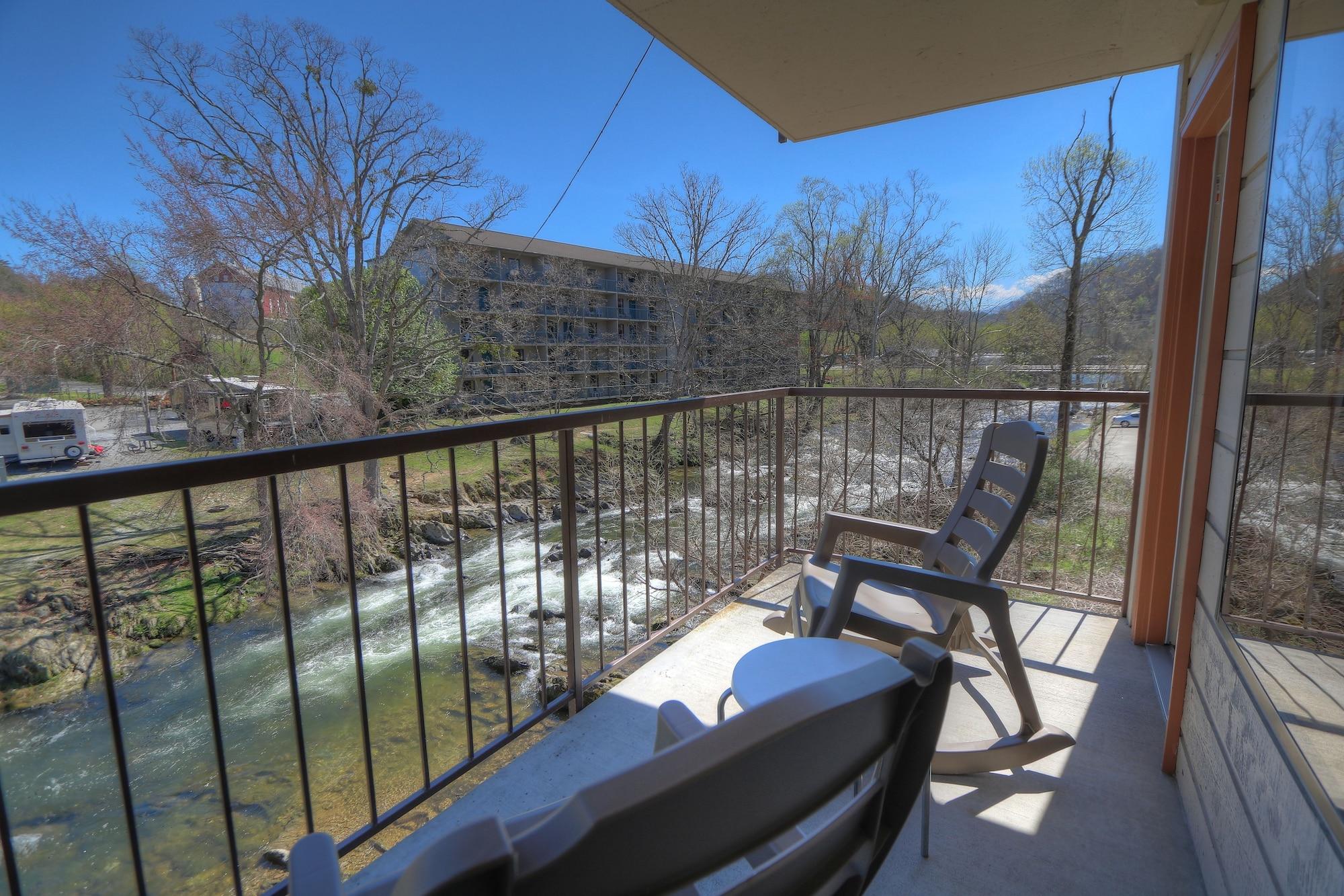 Creekstone Inn Pigeon Forge Dış mekan fotoğraf