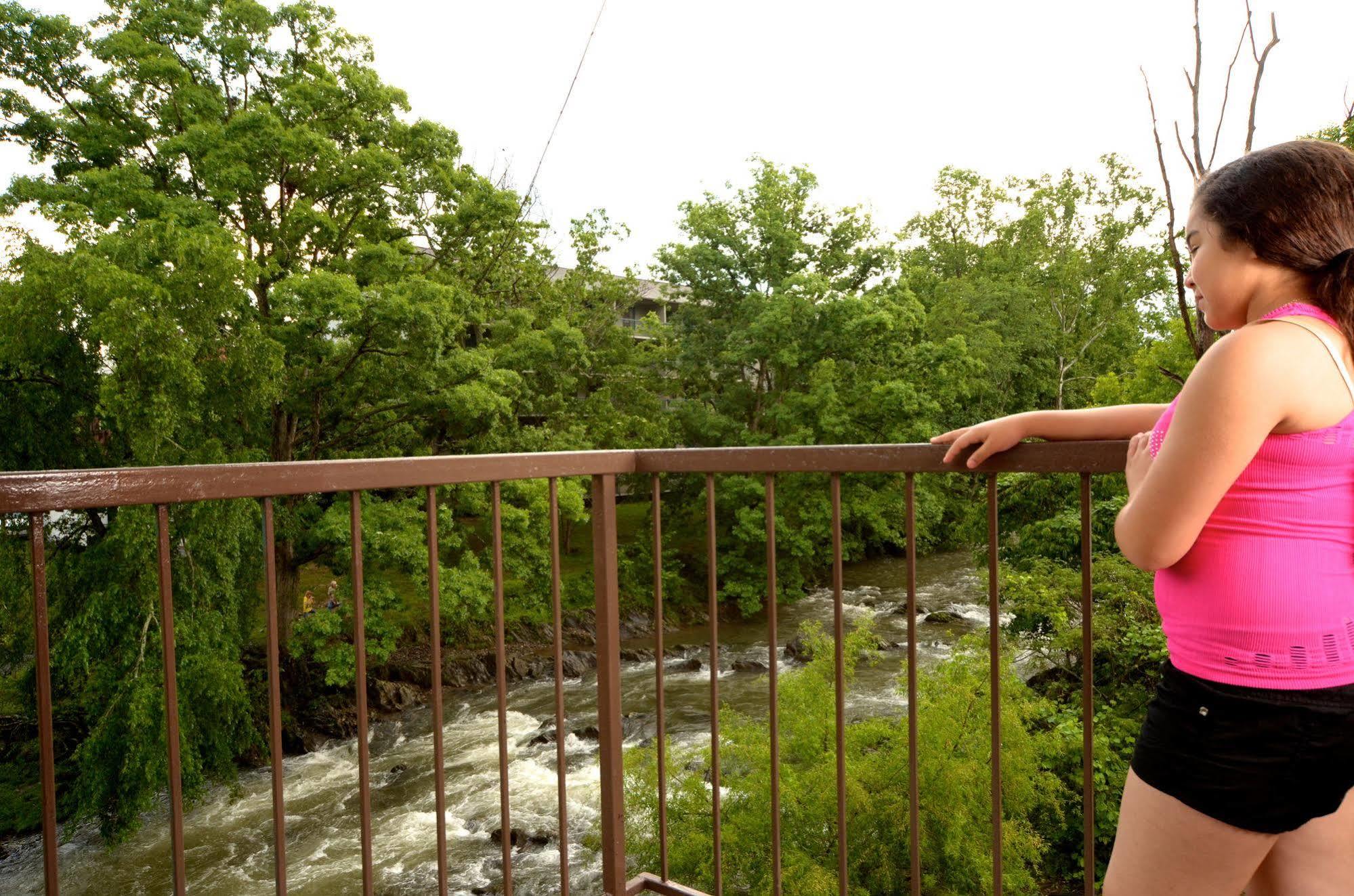 Creekstone Inn Pigeon Forge Dış mekan fotoğraf