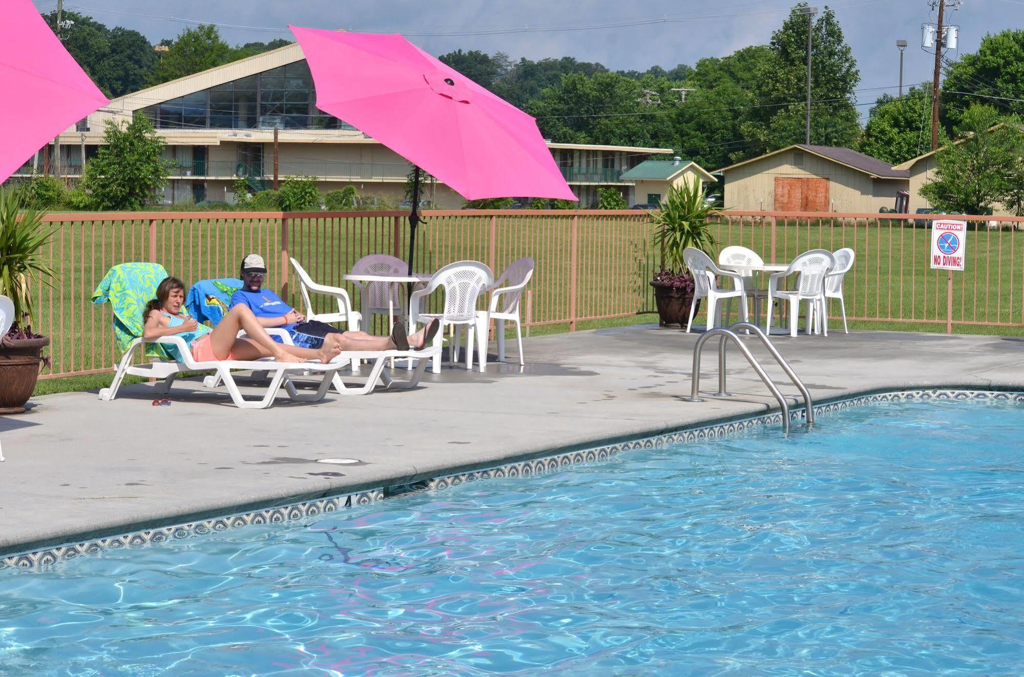Creekstone Inn Pigeon Forge Dış mekan fotoğraf